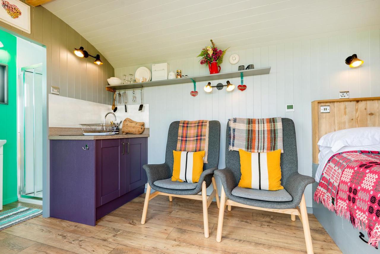The Big Cwtch Shepherd'S Hut Kidwelly Екстер'єр фото